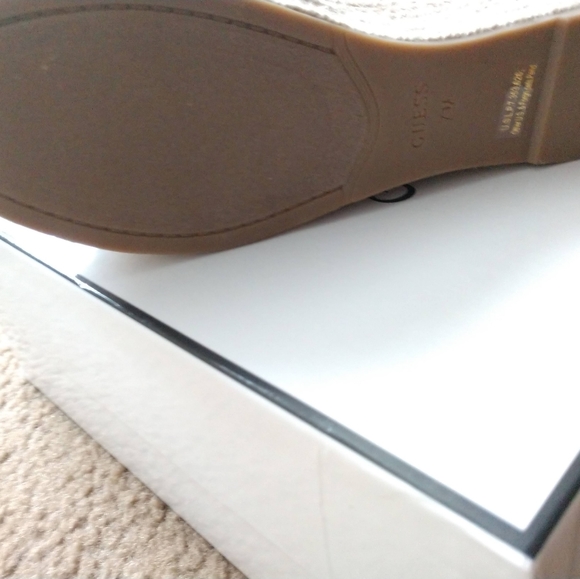 Guess Sandals - Picture 2 of 5